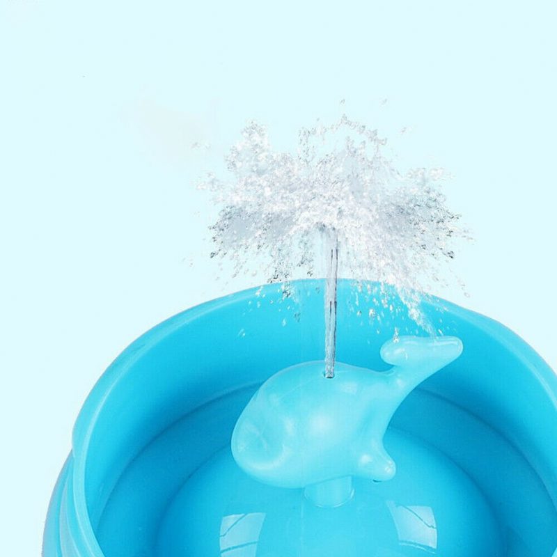 Baby Whale Water Spray Cup