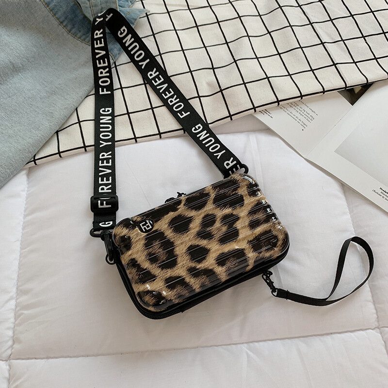 Pvc Crossbody Bag Mini Sminktáska Utazó Válltáska Tárolótáska Kézitáska