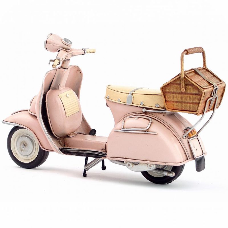 Vespa Motorkerékpár Kézzel Készített Közepes Méretű Bádoglemez 1965-ös Modell