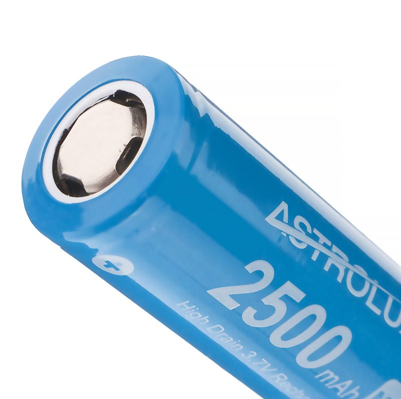 10db E1825 18a 2500mah 3.7v 18650 Li-ion Akkumulátor Védelem Nélküli Nagy Lefolyású Újratölthető Lítium Tápelem Astroluxhoz Nitecore Lumintop Fenix Olight Zseblámpák Rc Játékok Otthoni Eszközök