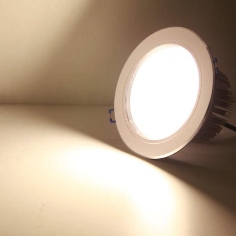 12 W-os Led-es Mennyezeti Lámpa Süllyesztett Szabályozható 220 V + Meghajtó