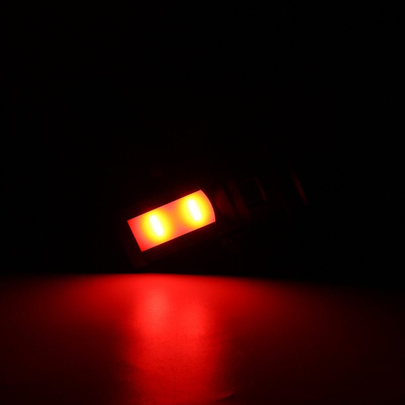 Szuperfényes Led-es Zseblámpa Usb-vel Újratölthető 2 Üzemmódú Spotlámpa Munkalámpa Reflektor Horgászat Vadászat